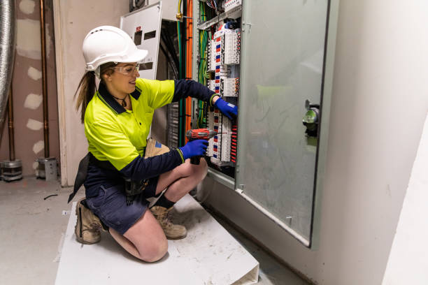 Best Emergency Electrical Repair  in Atlantis, FL